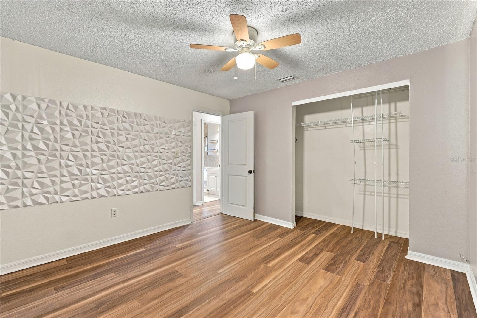 5360 63RD AVENUE N, Pinellas Park, FL 33781