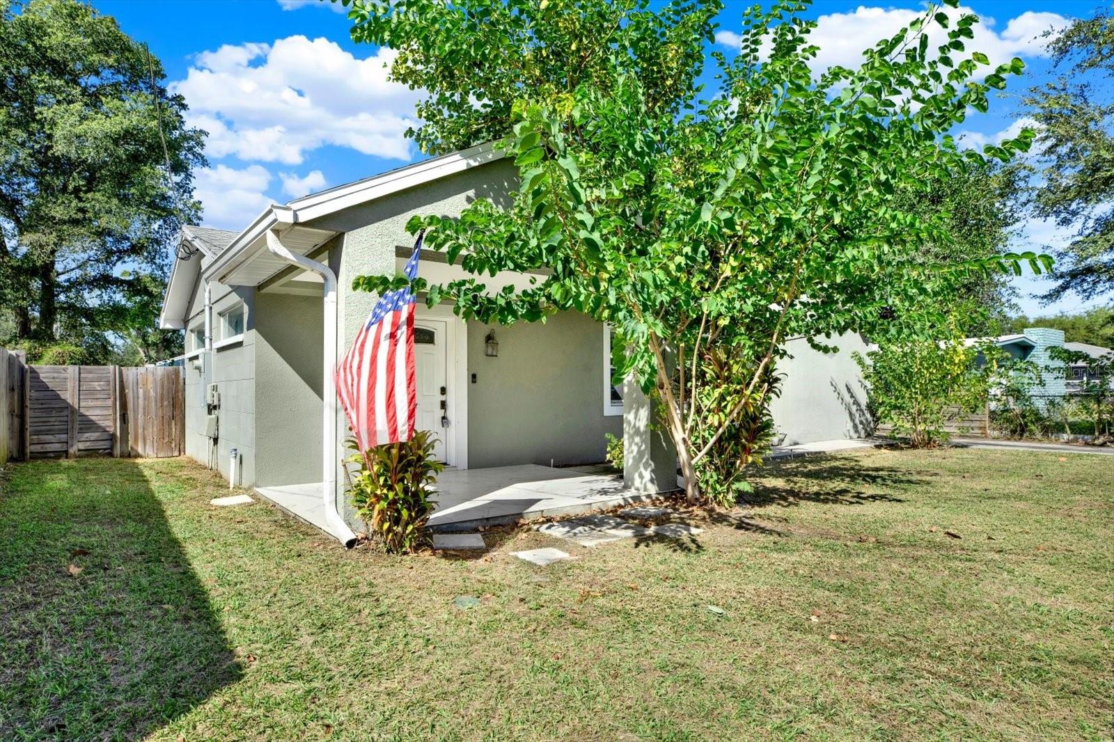 6504 N 21ST STREET, Tampa, FL 33610