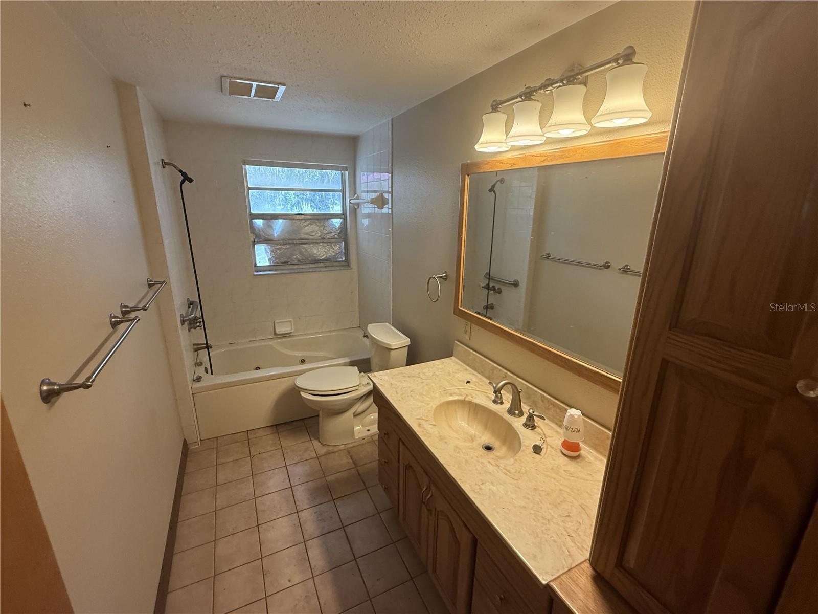 2603 W 60 HIGHWAY, Plant City, FL 33567 2603 W 60 HIGHWAY, Plant City, FL 33567