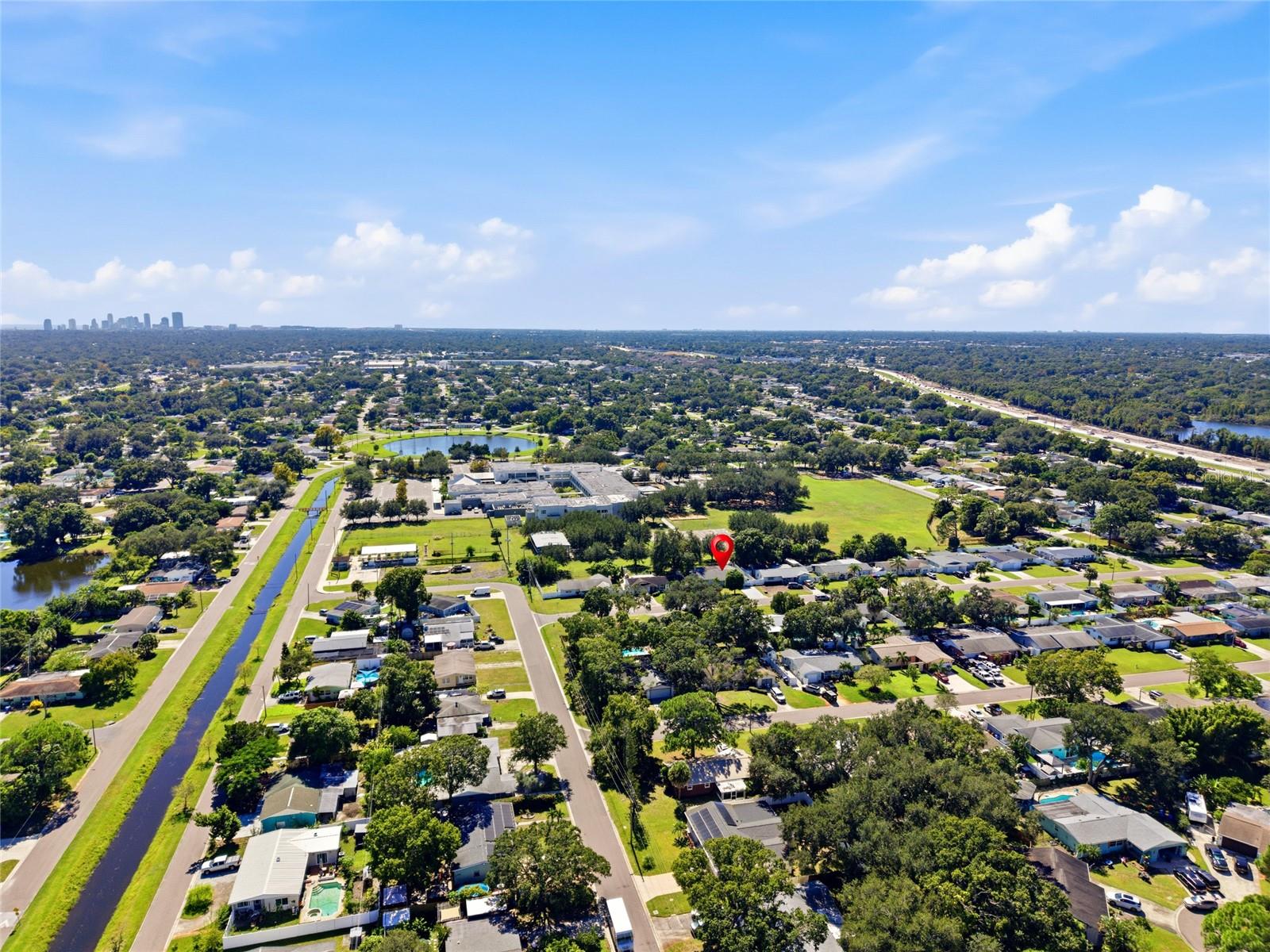 1864 74TH AVENUE N, St Petersburg, FL 33702