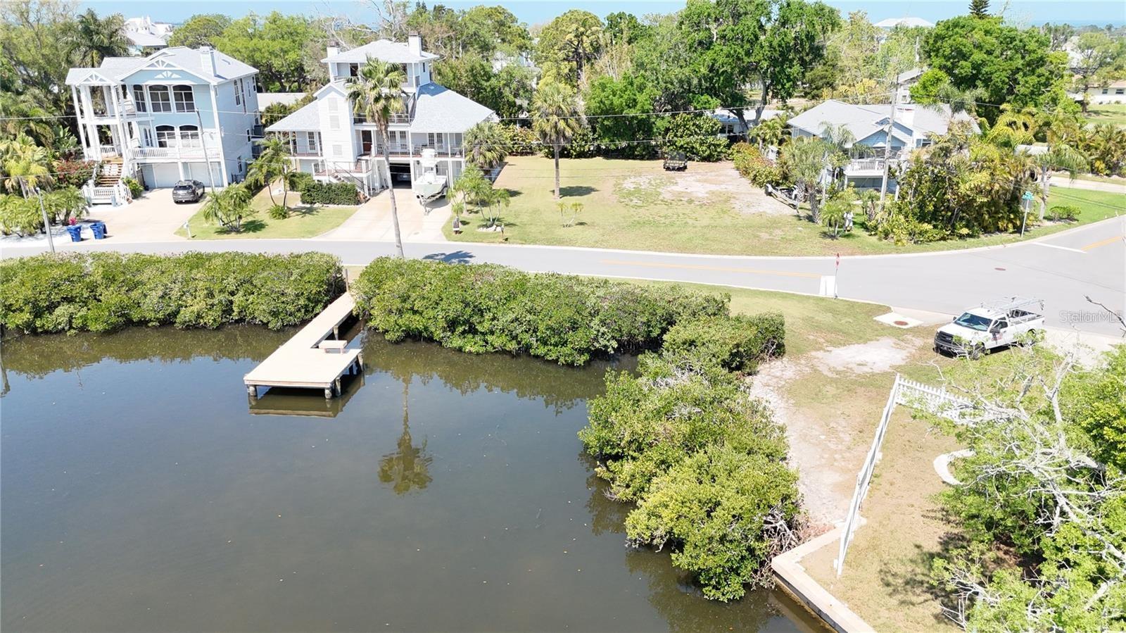 231 LAGOON DRIVE, Palm Harbor, FL 34683 231 LAGOON DRIVE, Palm Harbor, FL 34683