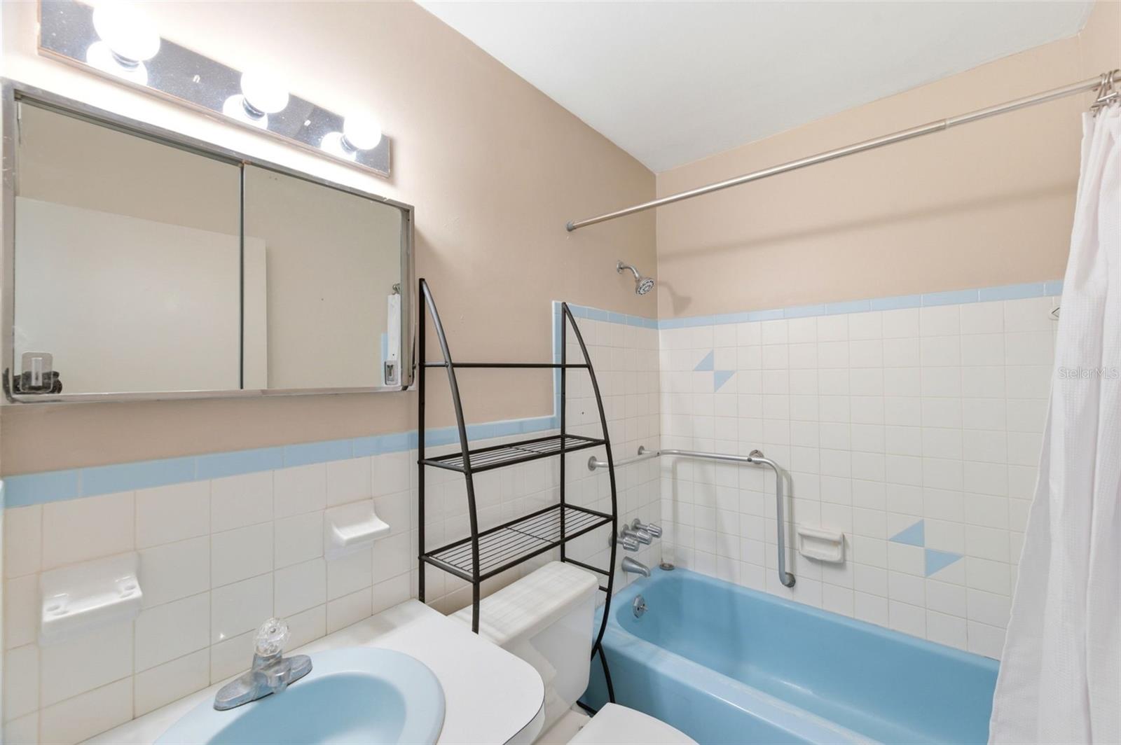 2462 BRAZILIA DRIVE, #70, Clearwater, FL 33763
