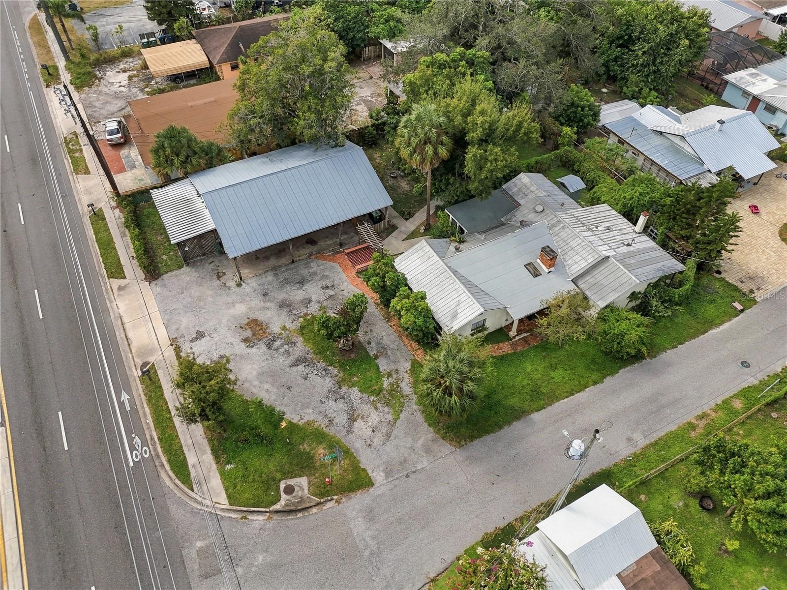 2110 N HIMES AVENUE, Tampa, FL 33607
