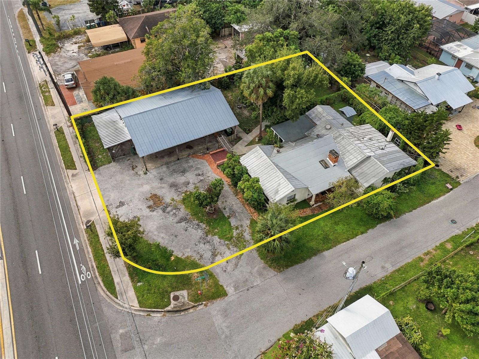 2110 N HIMES AVENUE, Tampa, FL 33607