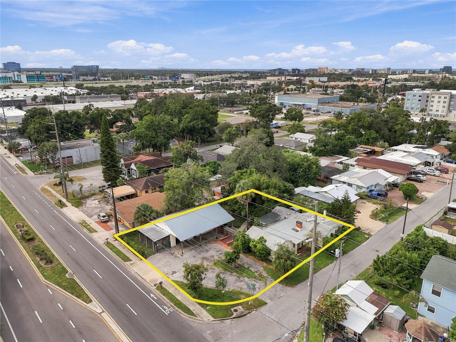 2110 N HIMES AVENUE, Tampa, FL 33607