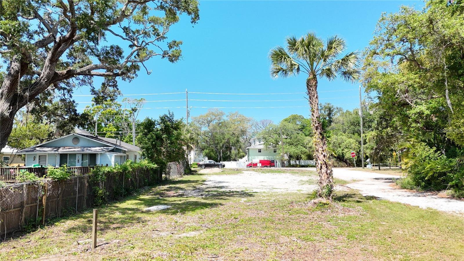 290 ORANGE STREET, Palm Harbor, FL 34683