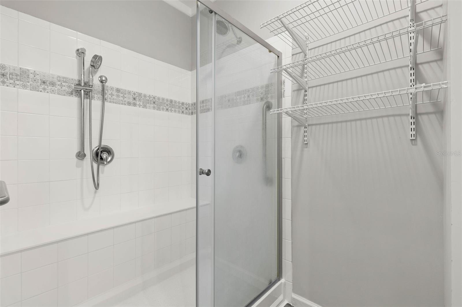 7004 AMERICANA DRIVE NE, #136, St Petersburg, FL 33702