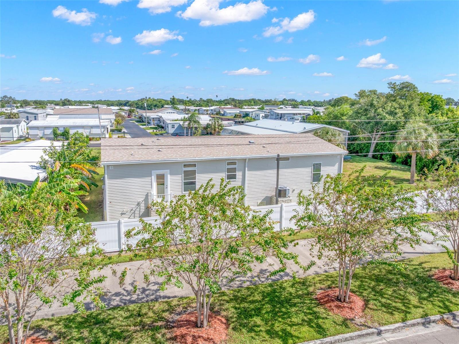 7004 AMERICANA DRIVE NE, #136, St Petersburg, FL 33702