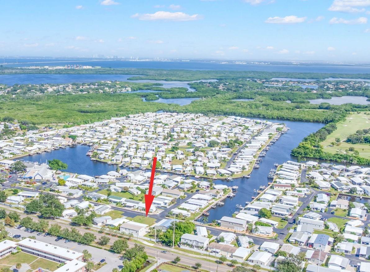 7004 AMERICANA DRIVE NE, #136, St Petersburg, FL 33702