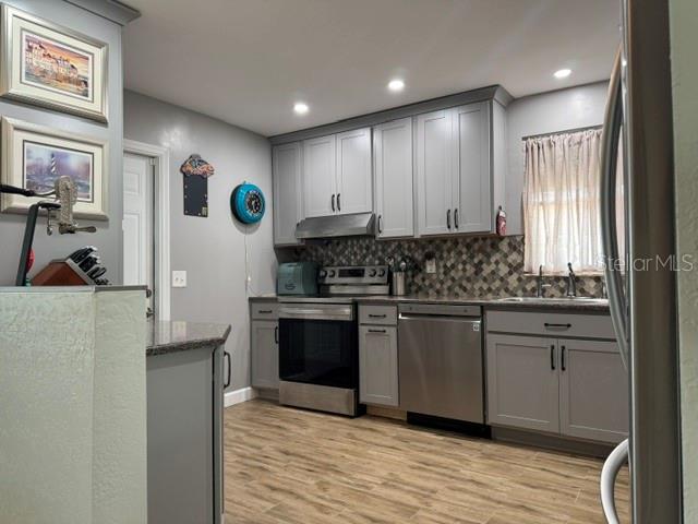 Kitchen entry from dining room