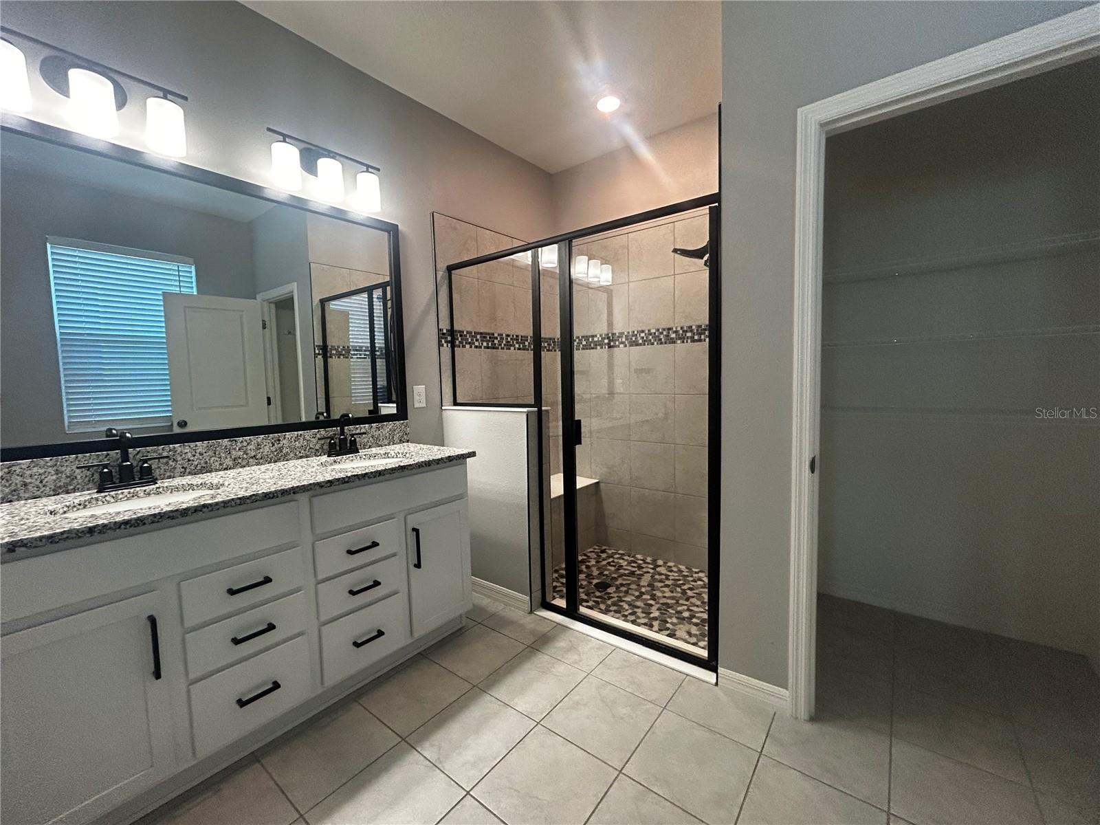 520 VALRI PARK DRIVE, Valrico, FL 33594