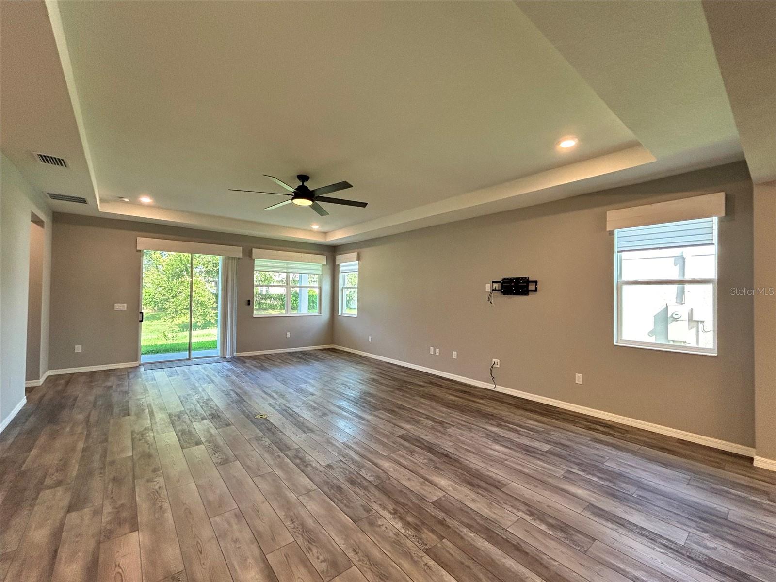 520 VALRI PARK DRIVE, Valrico, FL 33594 520 VALRI PARK DRIVE, Valrico, FL 33594
