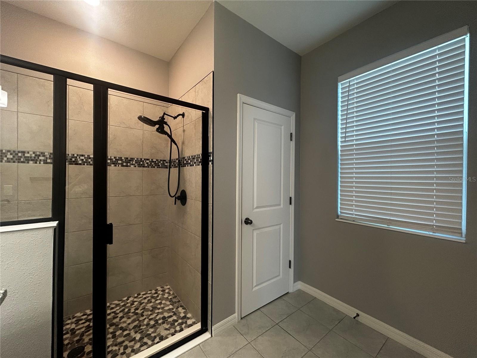 520 VALRI PARK DRIVE, Valrico, FL 33594