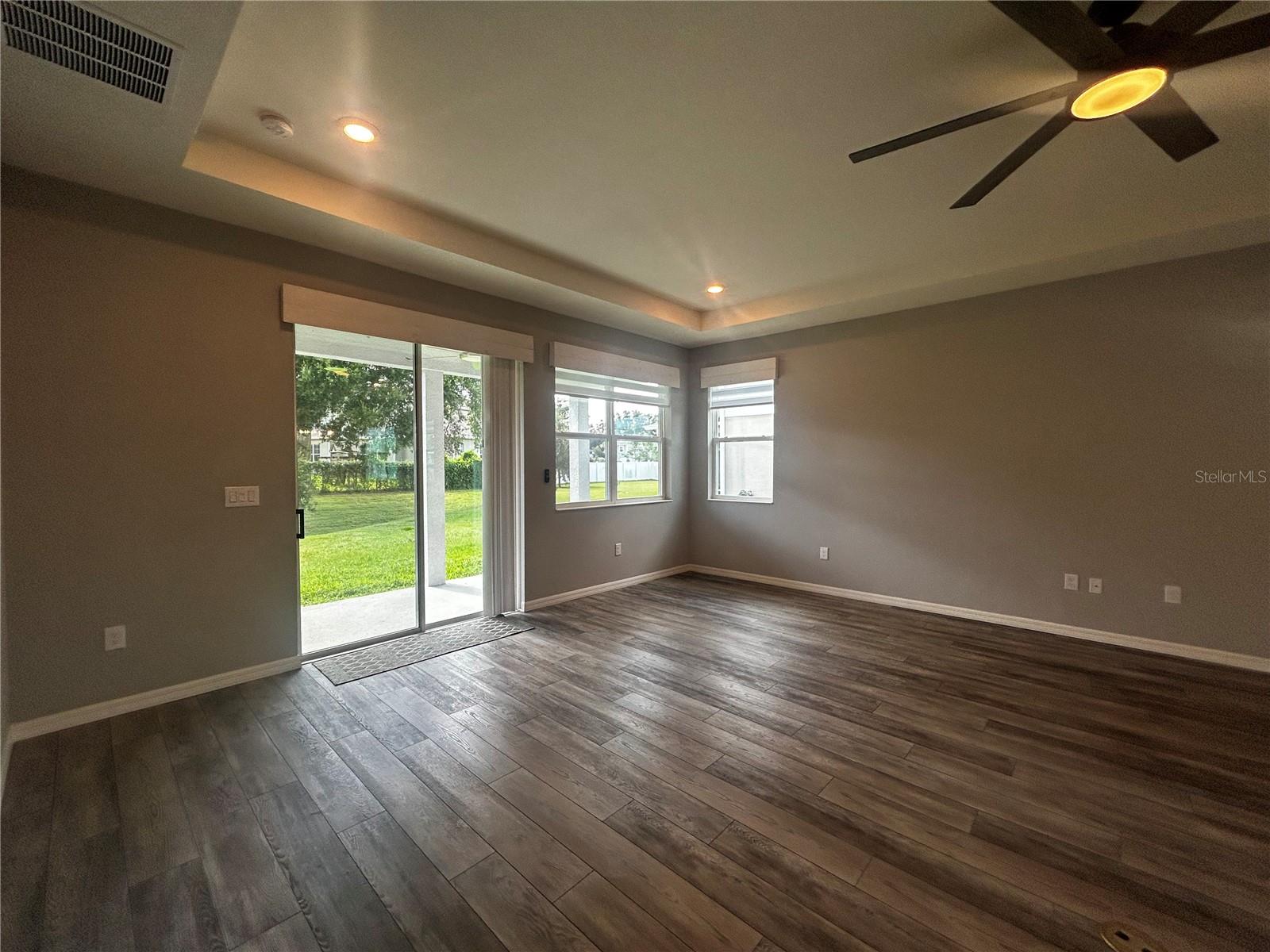 520 VALRI PARK DRIVE, Valrico, FL 33594 520 VALRI PARK DRIVE, Valrico, FL 33594