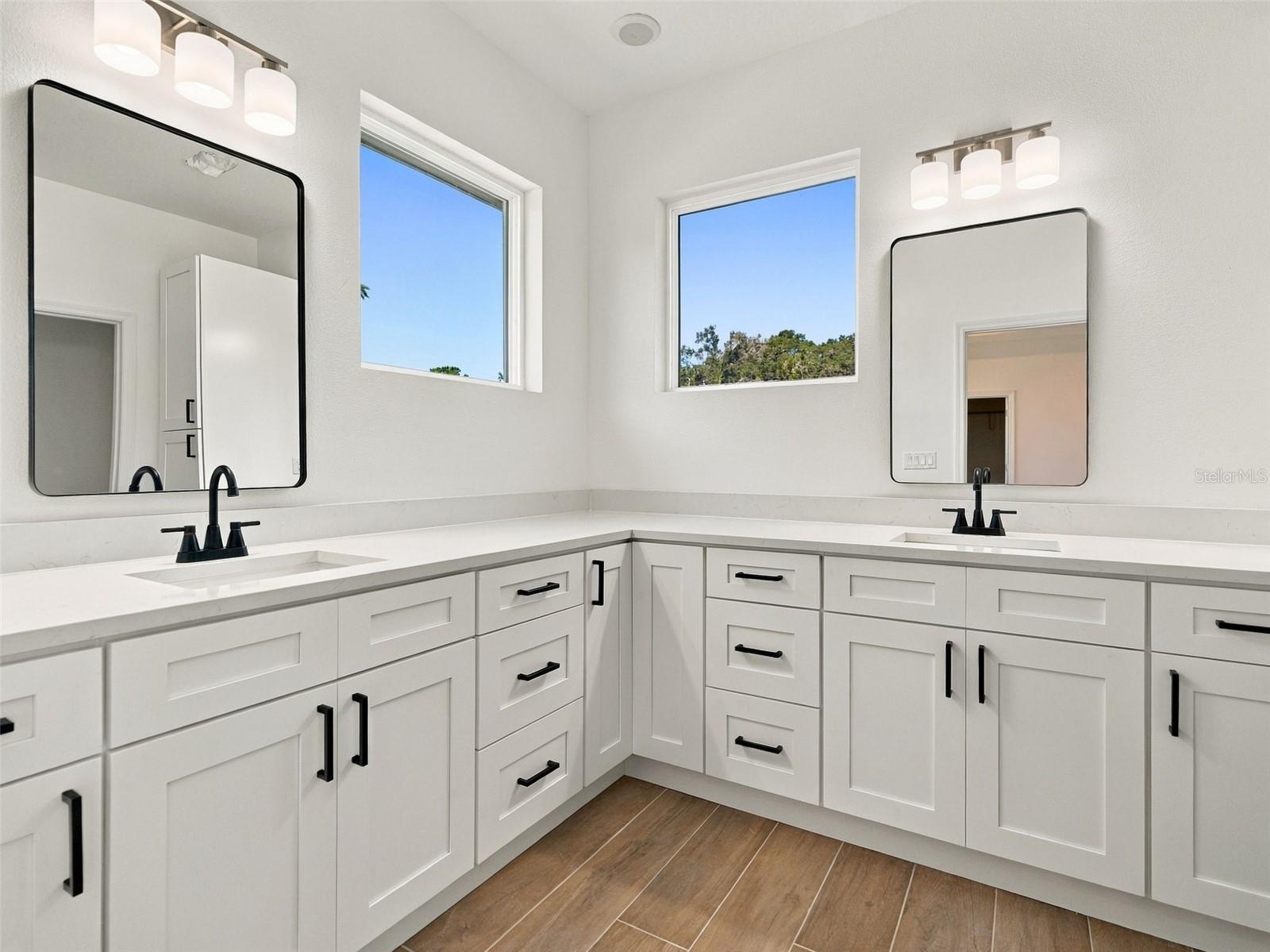 27279 DALE AVENUE, Brooksville, FL 34602