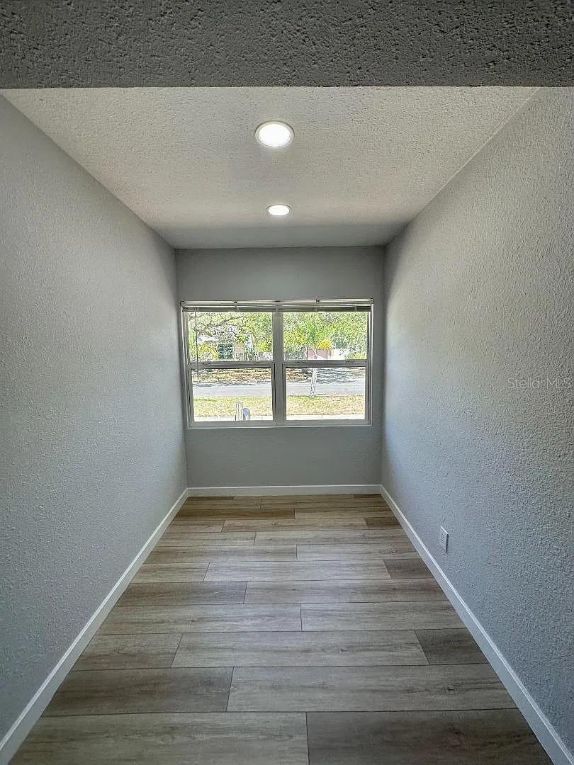 2001 2ND STREET S, St Petersburg, FL 33705