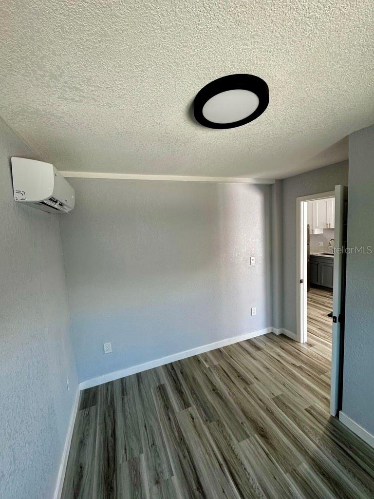 2001 2ND STREET S, St Petersburg, FL 33705