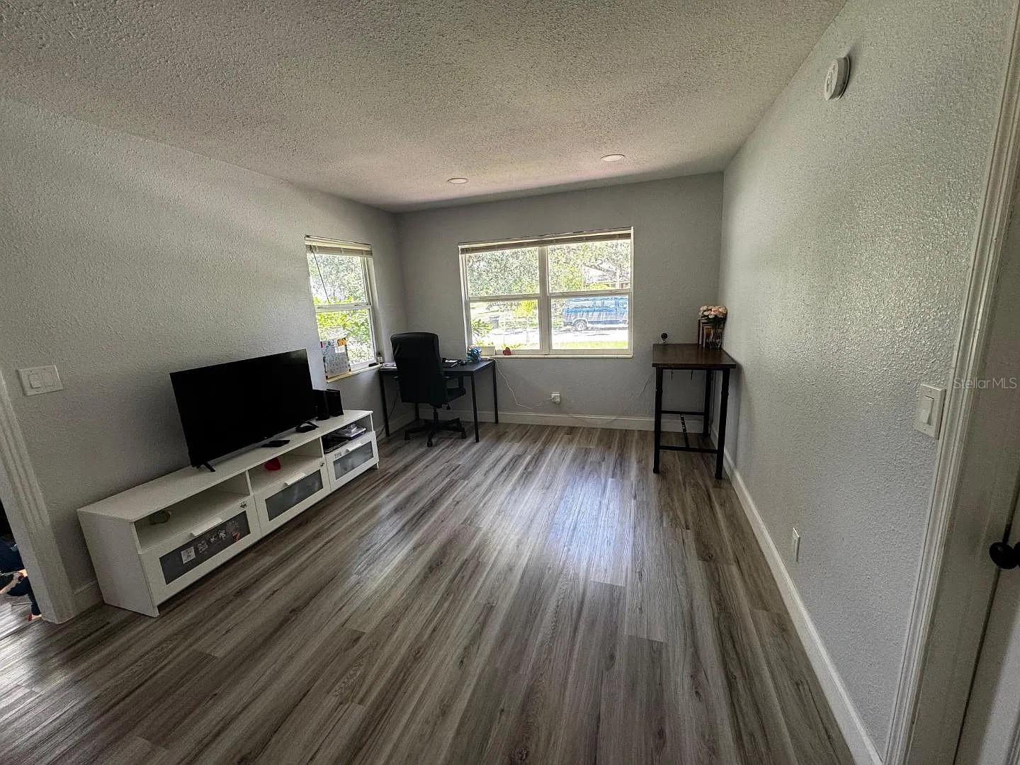 2001 2ND STREET S, St Petersburg, FL 33705