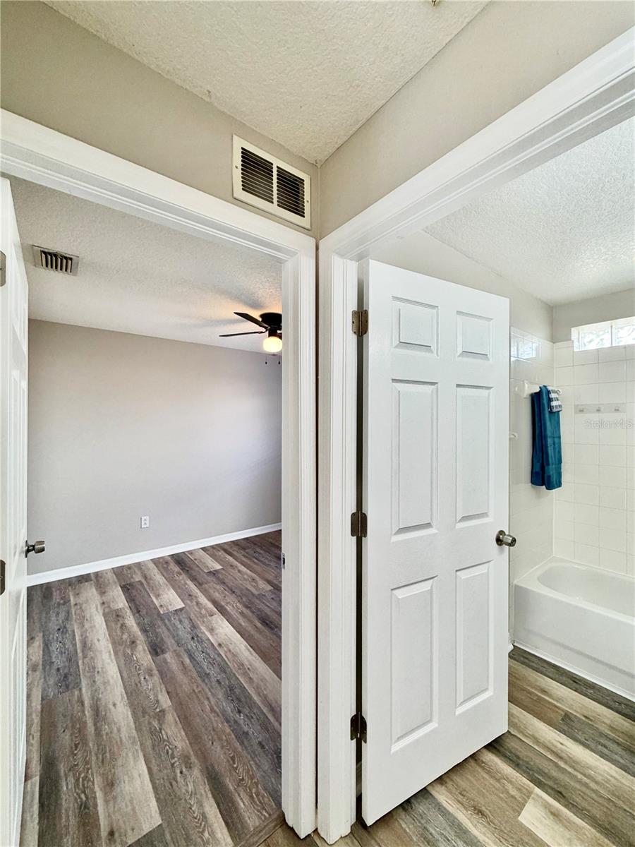 28510 SEASHELL COURT, Wesley Chapel, FL 33545