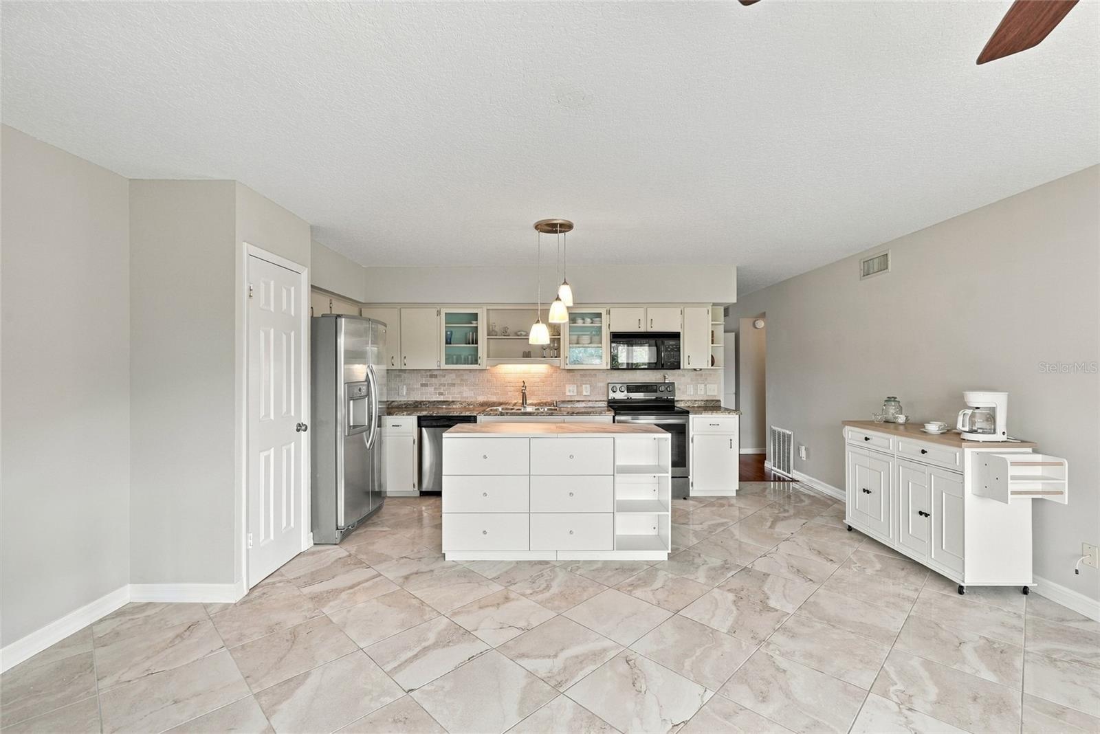 2228 SWEDISH DRIVE, #22, Clearwater, FL 33763