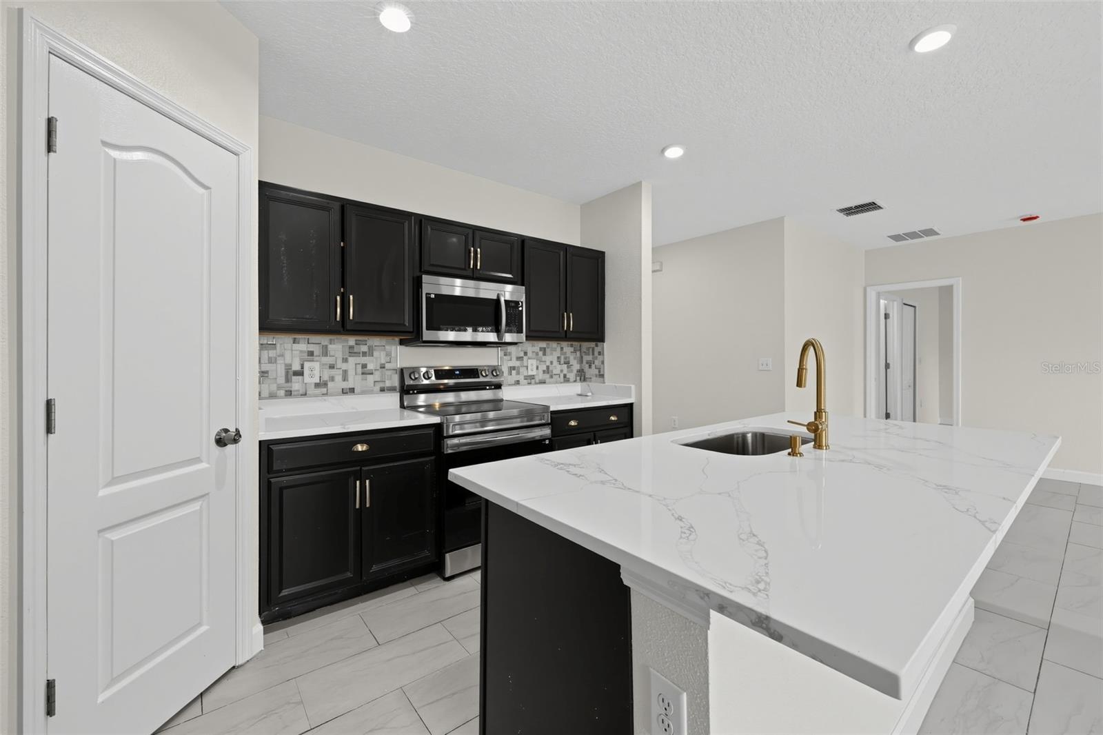 428 ROOKS LOOP, Haines City, FL 33844