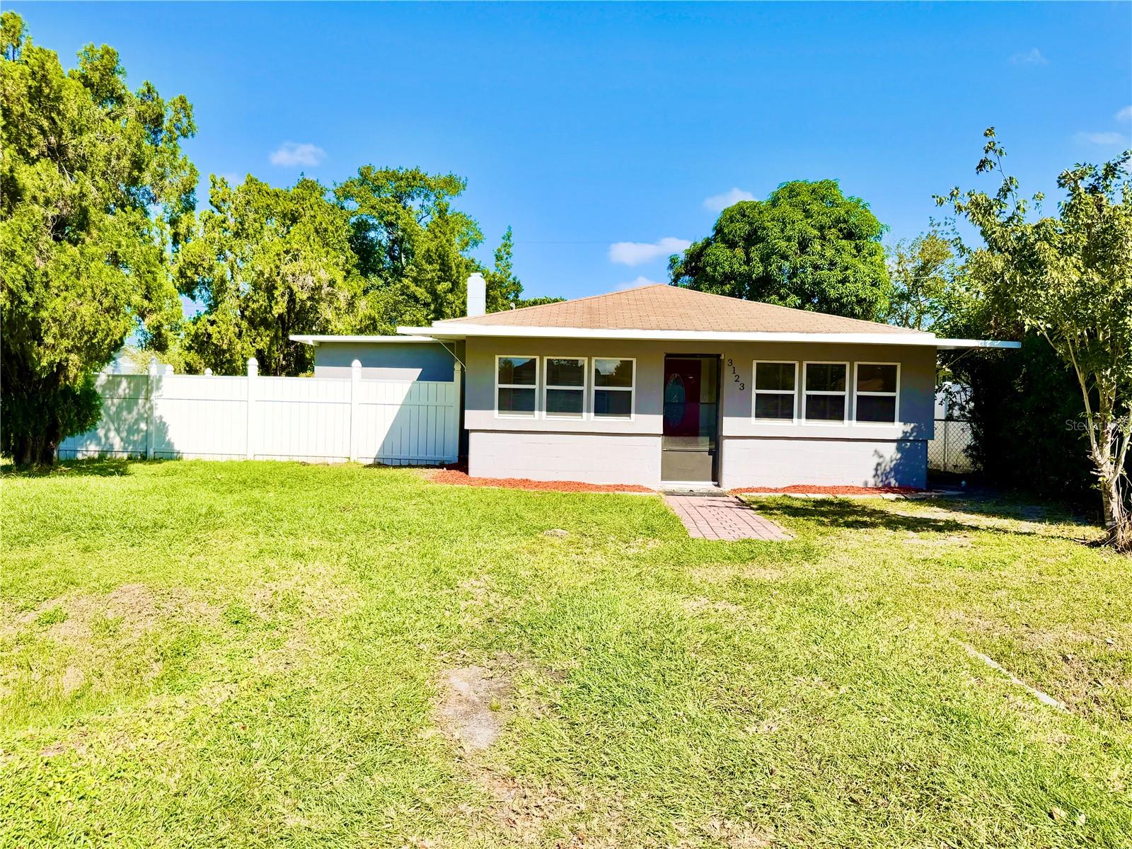 3123 W DOUGLAS STREET, Tampa, FL 33607 3123 W DOUGLAS STREET, Tampa, FL 33607