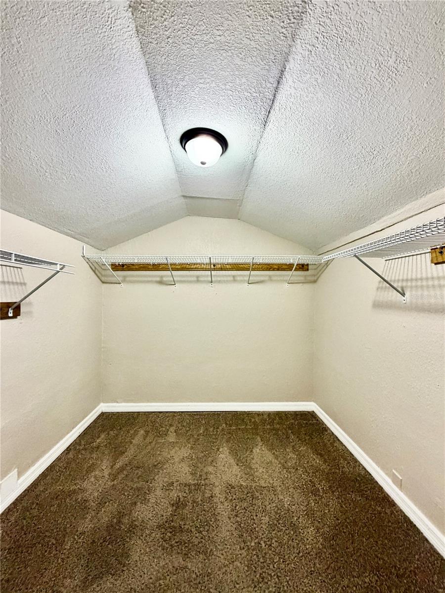 3123 W DOUGLAS STREET, Tampa, FL 33607