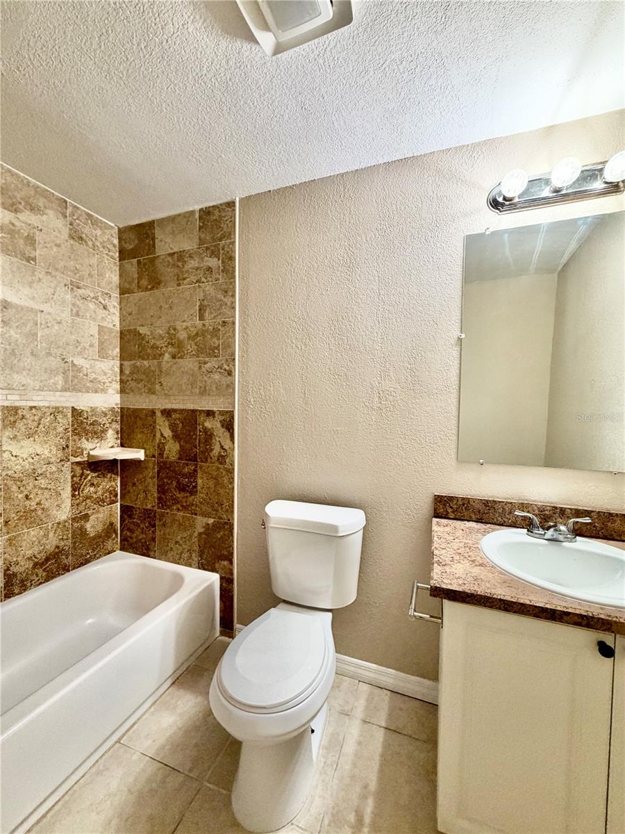 3123 W DOUGLAS STREET, Tampa, FL 33607