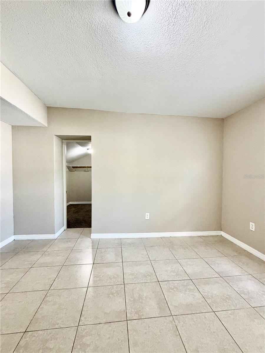 3123 W DOUGLAS STREET, Tampa, FL 33607