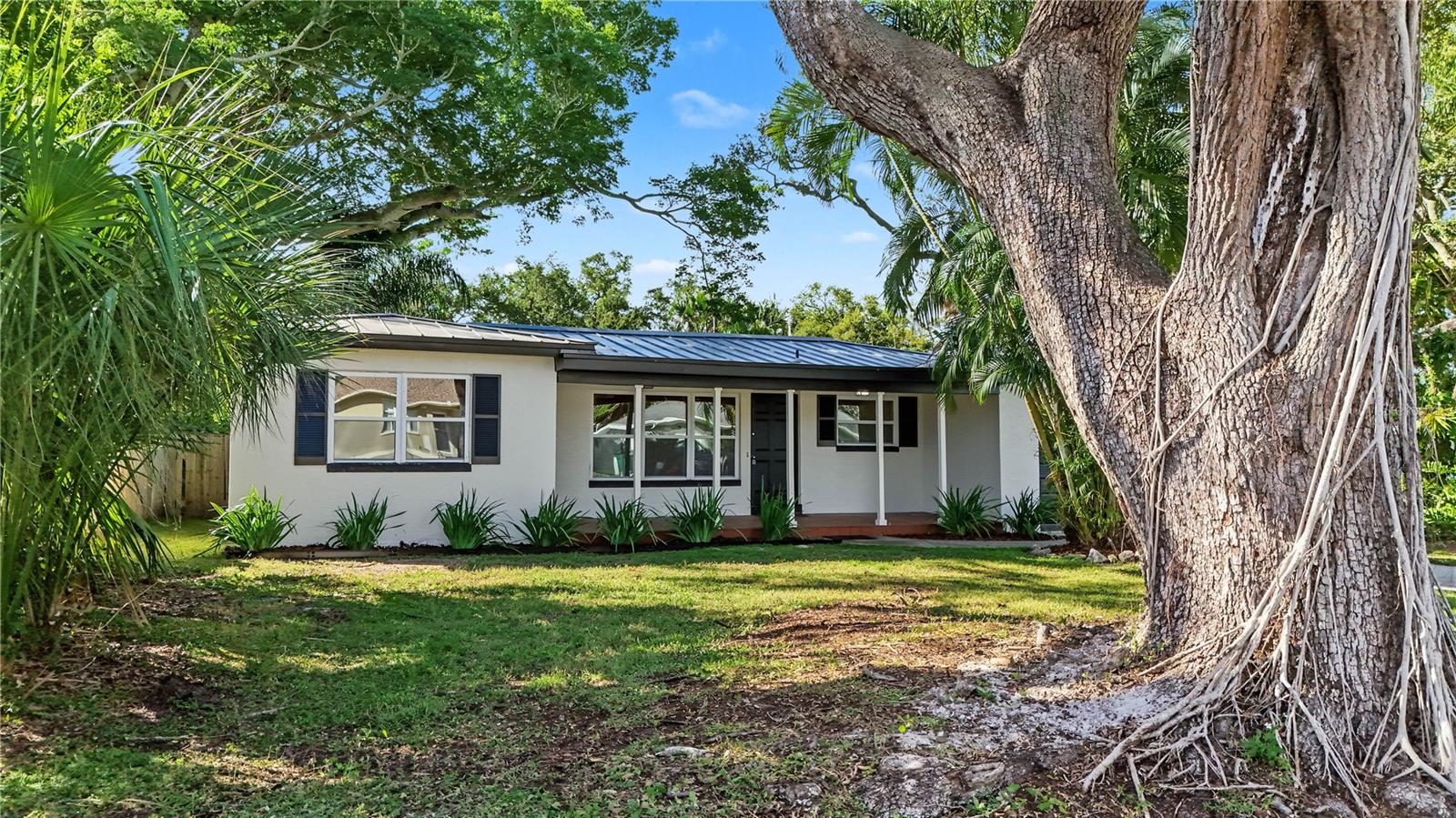 8338 41ST AVENUE N, St Petersburg, FL 33709 8338 41ST AVENUE N, St Petersburg, FL 33709