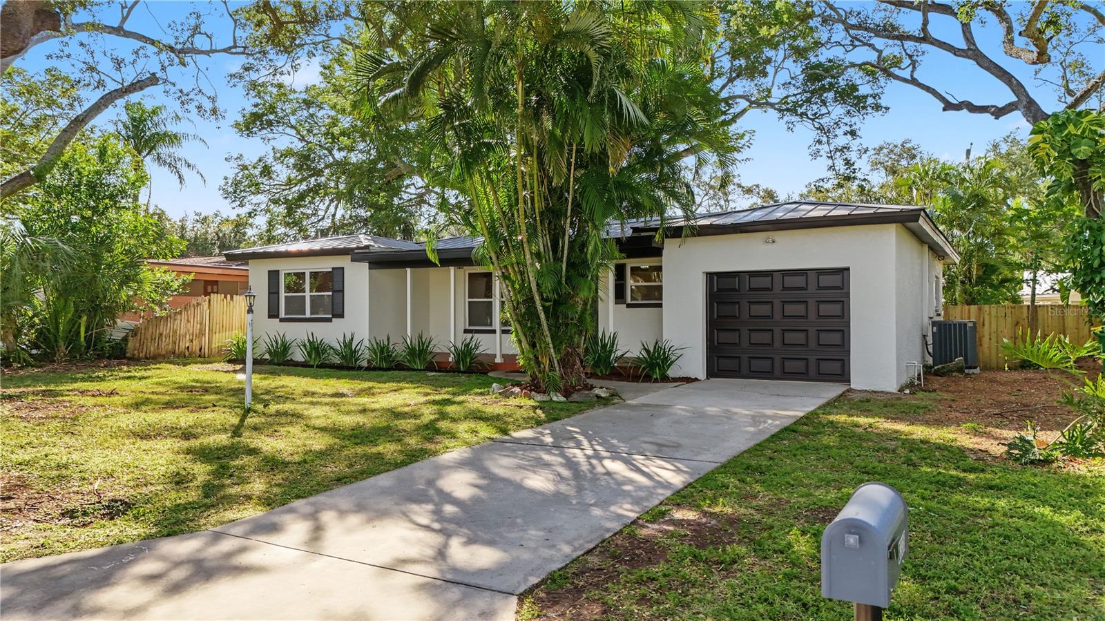 8338 41ST AVENUE N, St Petersburg, FL 33709