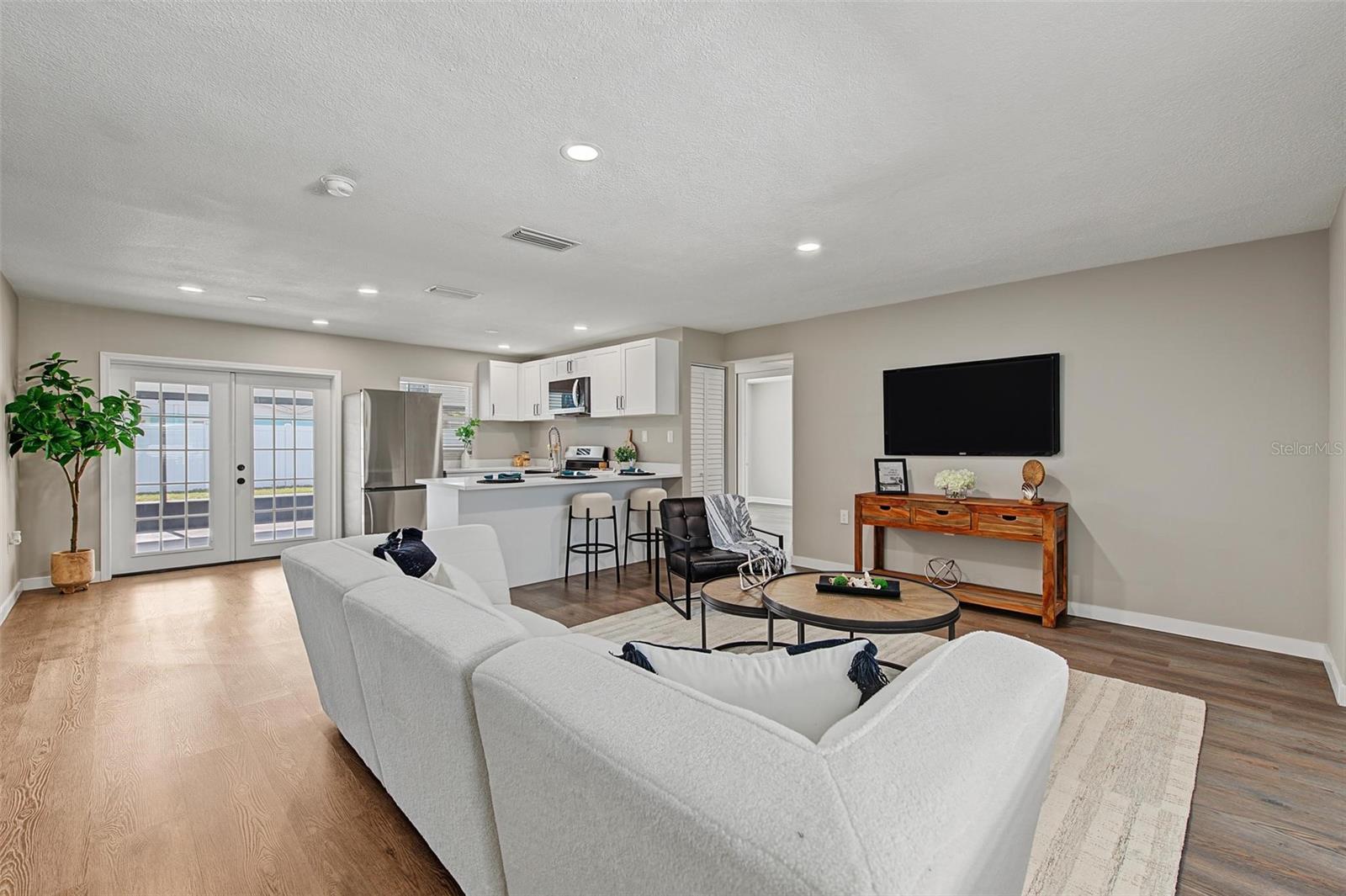 548 FRANDOR PLACE, Apollo Beach, FL 33572