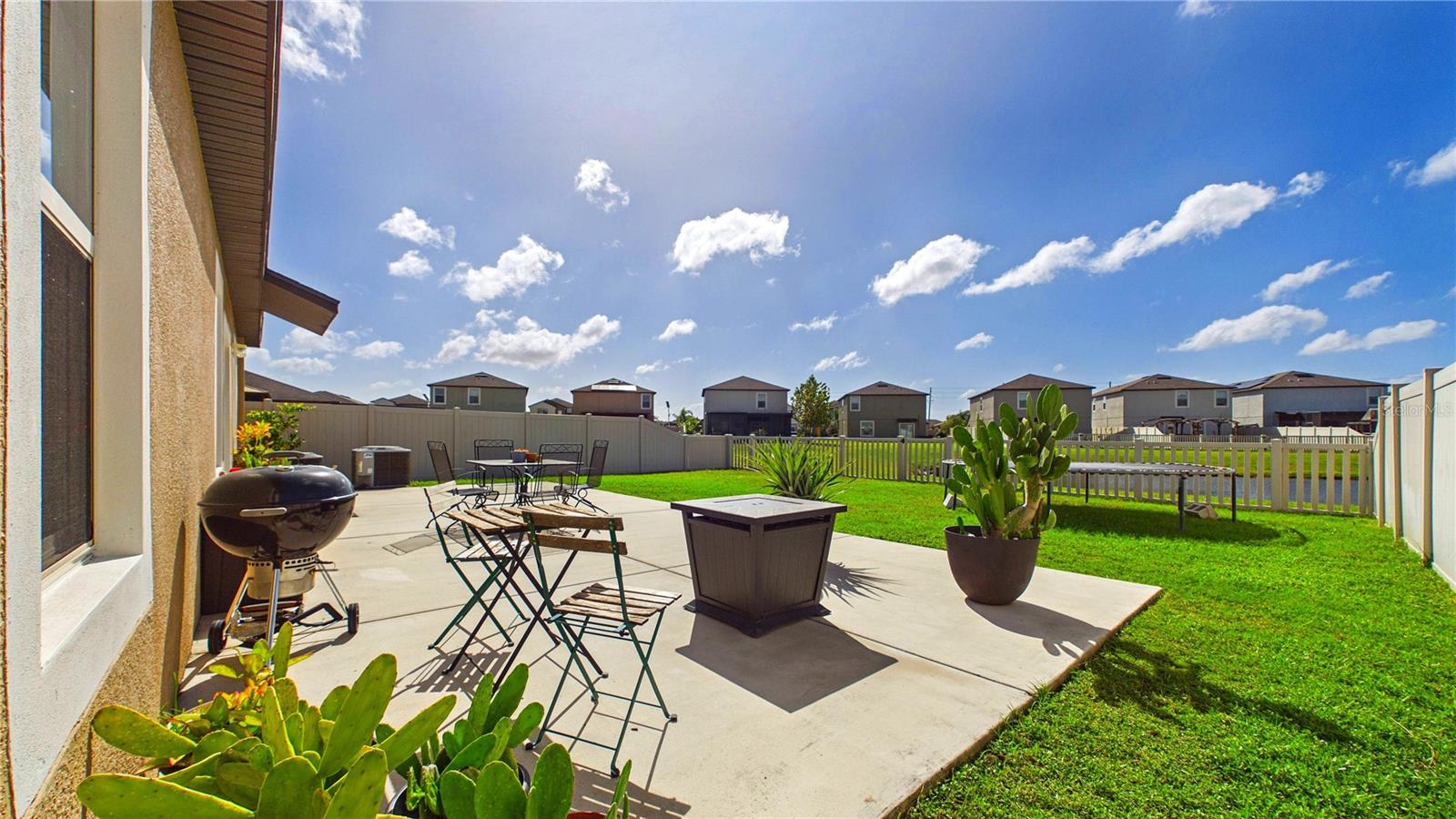 8659 PARSONS HILL BOULEVARD, Wesley Chapel, FL 33545