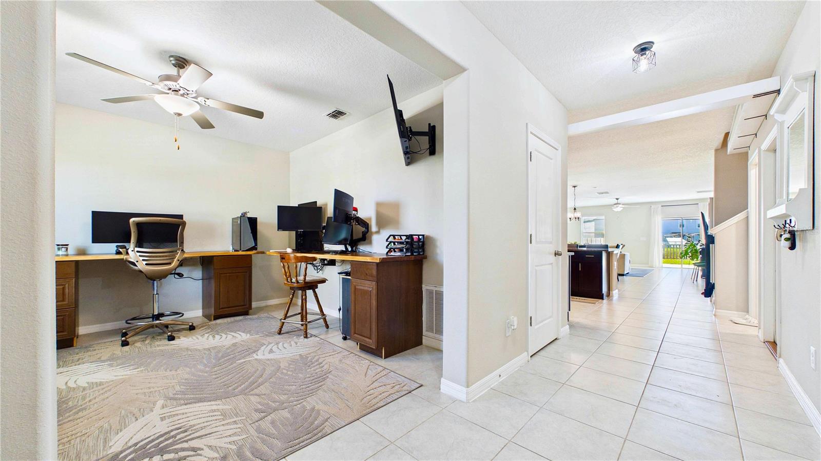 8659 PARSONS HILL BOULEVARD, Wesley Chapel, FL 33545