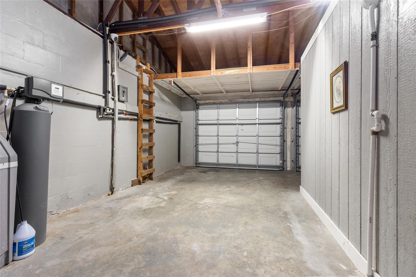 16902 HANNA ROAD, Lutz, FL 33549