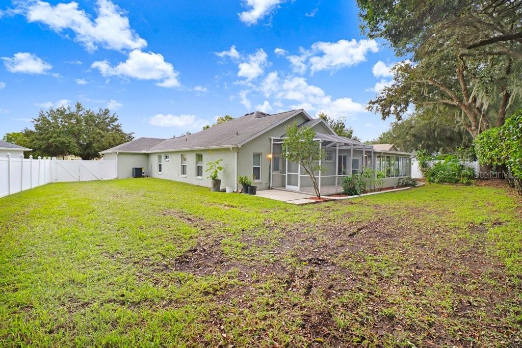 4810 WATER LARK WAY, Valrico, FL 33596