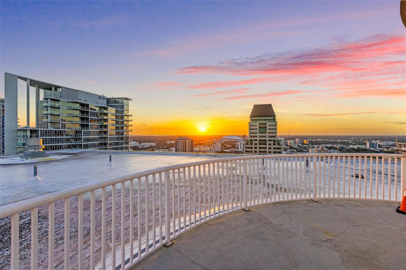 1 BEACH DRIVE SE, #1607, St Petersburg, FL 33701