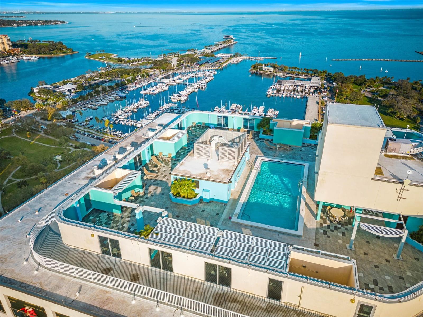 1 BEACH DRIVE SE, #1607, St Petersburg, FL 33701