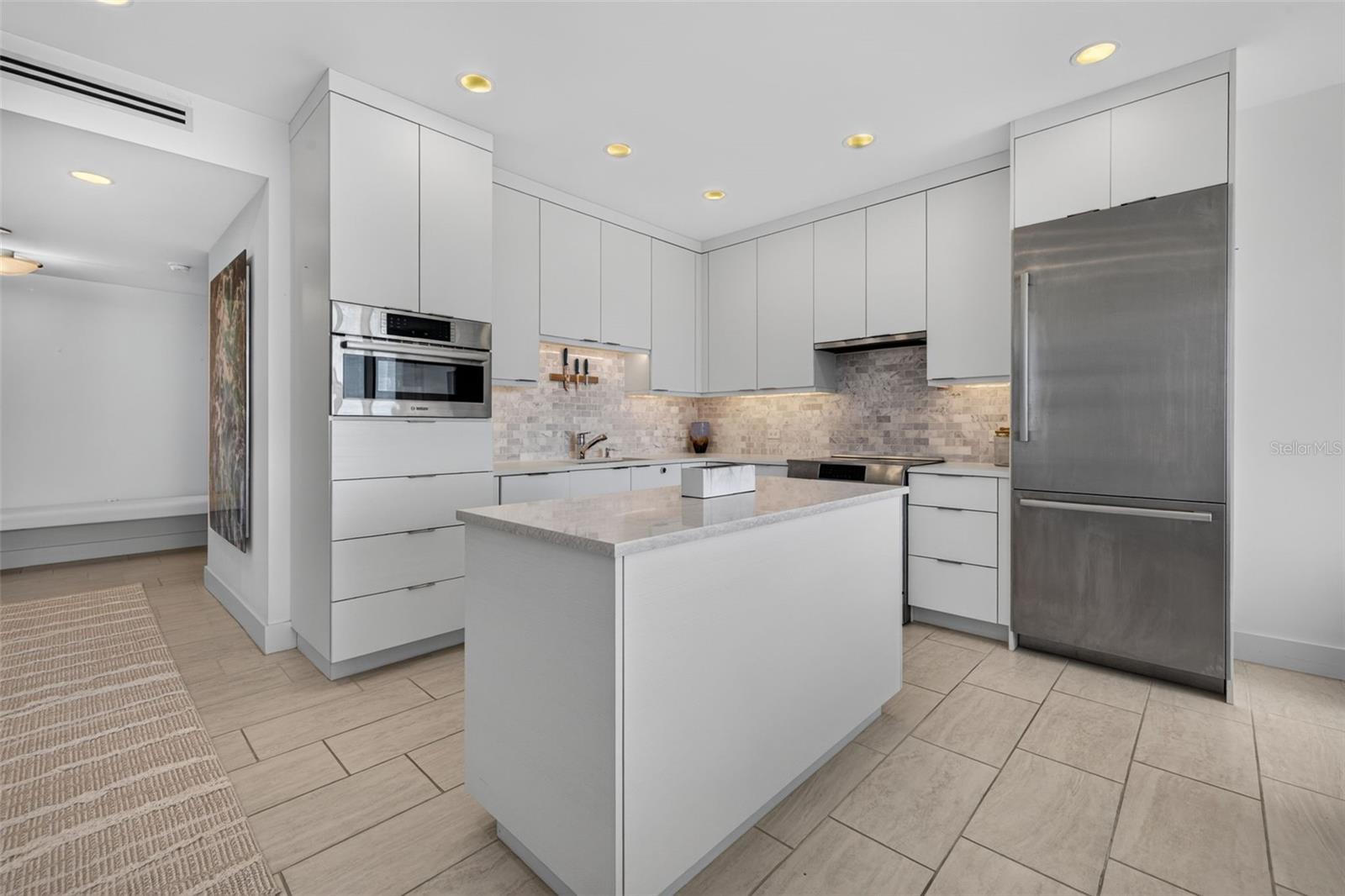 1 BEACH DRIVE SE, #1607, St Petersburg, FL 33701