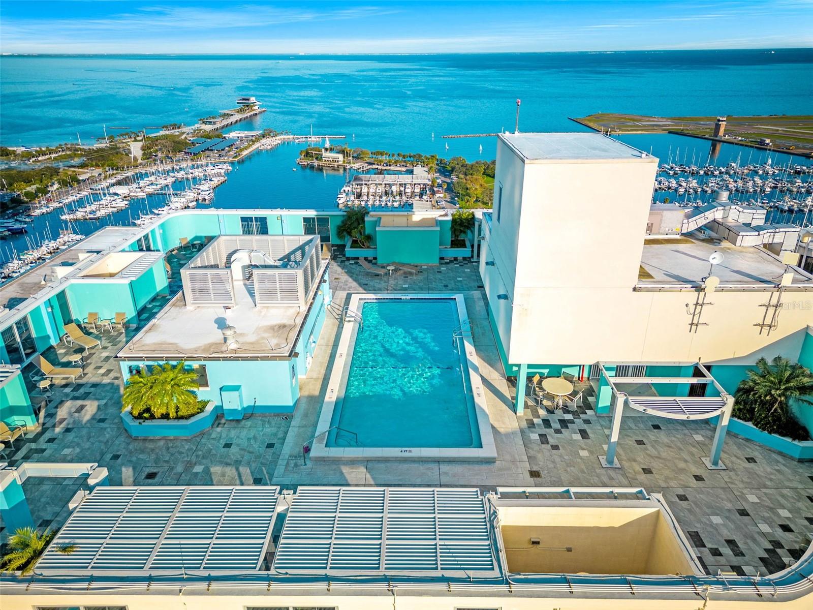 1 BEACH DRIVE SE, #1607, St Petersburg, FL 33701