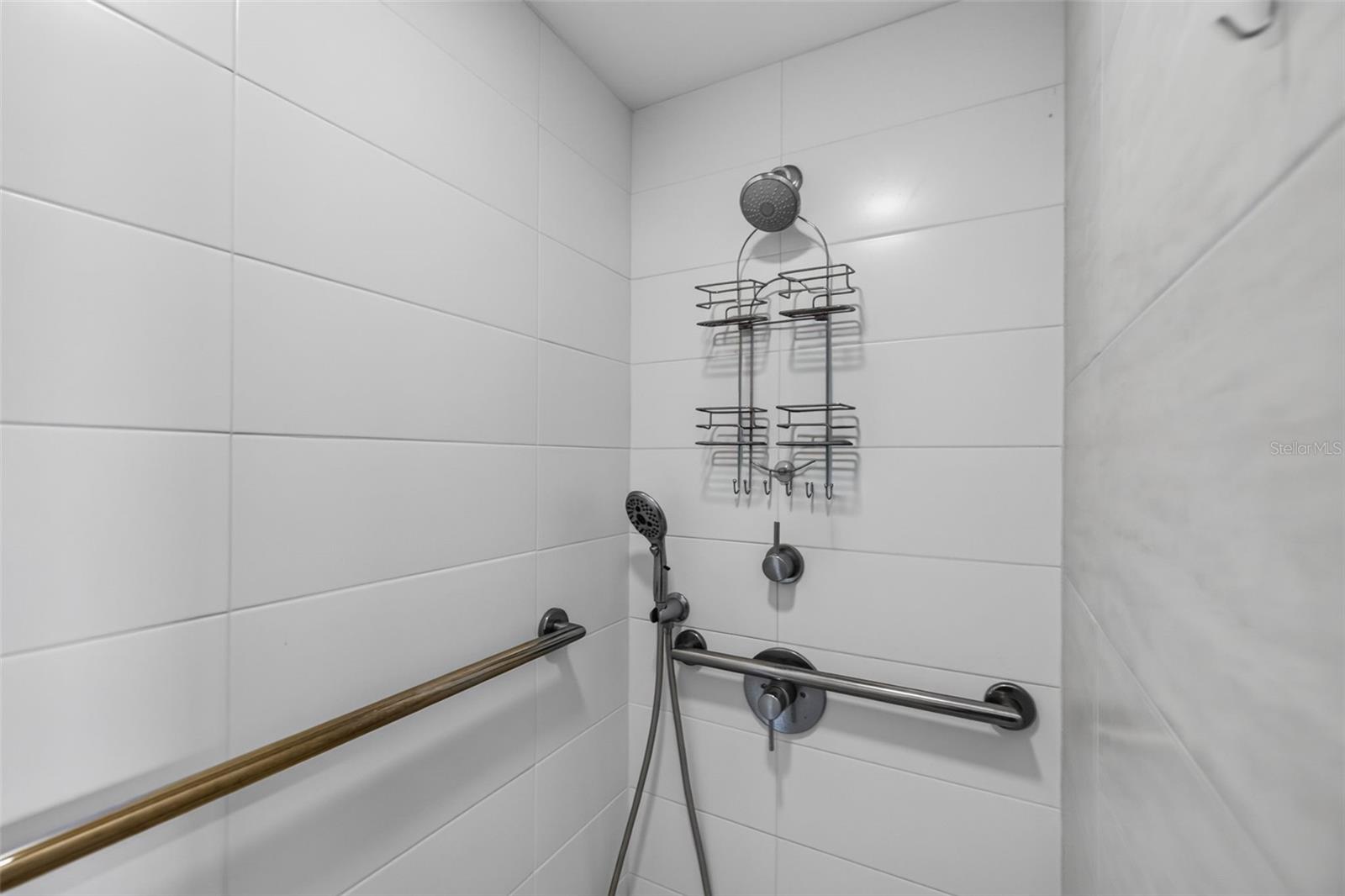 1 BEACH DRIVE SE, #1607, St Petersburg, FL 33701