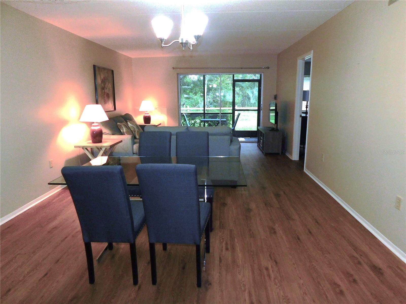 105 PALMETTO COURT, Oldsmar, FL 34677 105 PALMETTO COURT, Oldsmar, FL 34677