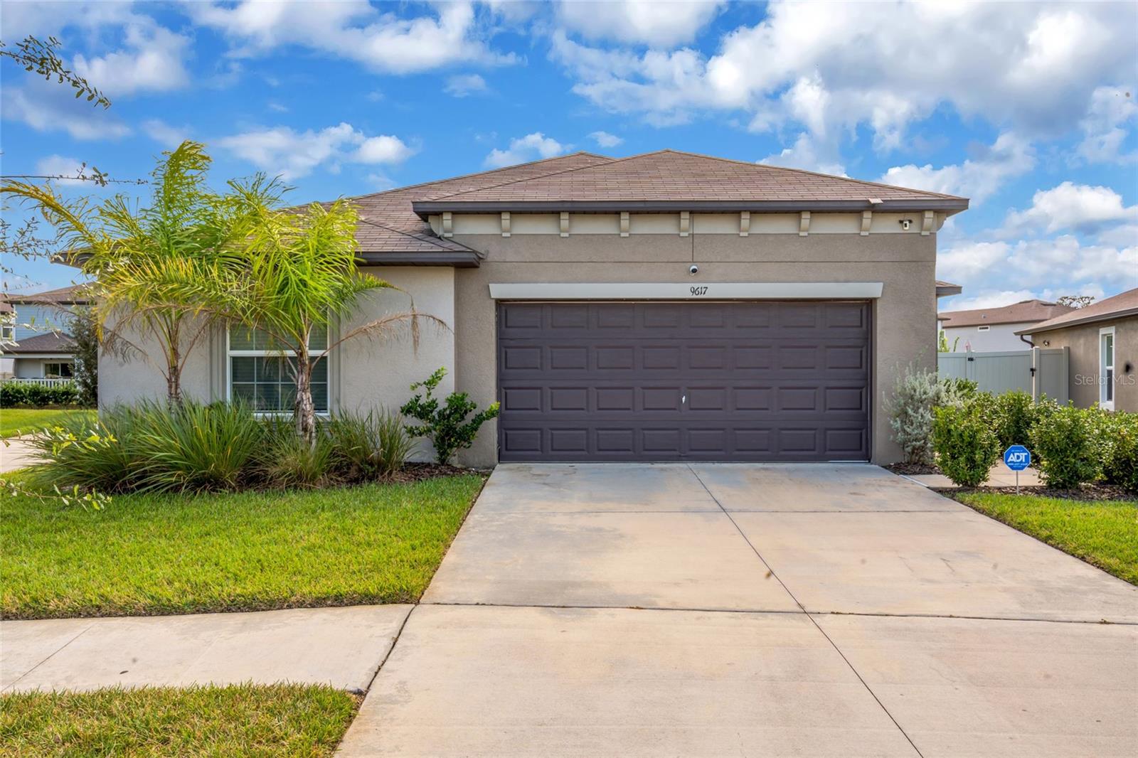 9617 BRANCHING SHIP TRACE, Wesley Chapel, FL 33545 9617 BRANCHING SHIP TRACE, Wesley Chapel, FL 33545