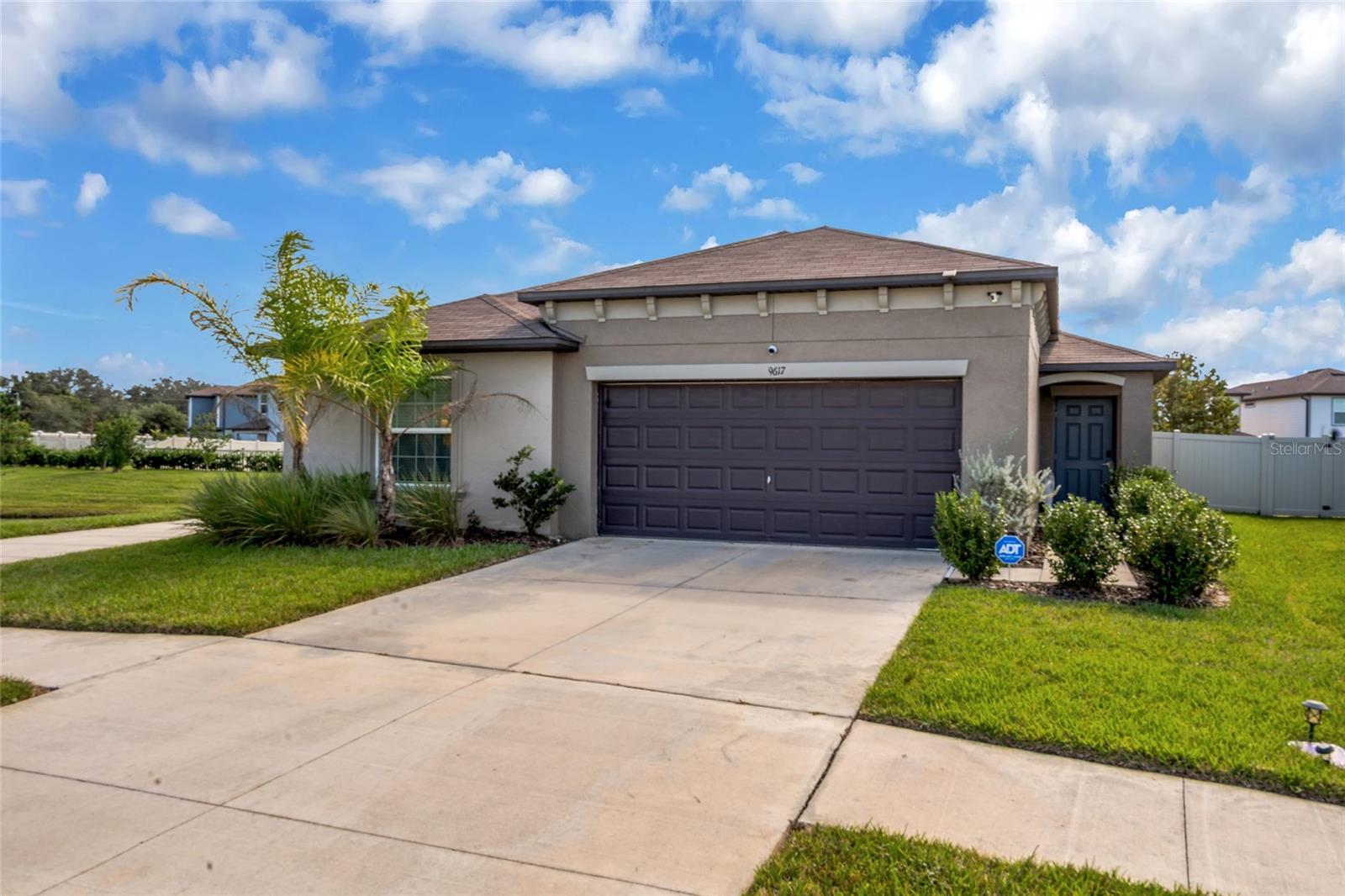 9617 BRANCHING SHIP TRACE, Wesley Chapel, FL 33545