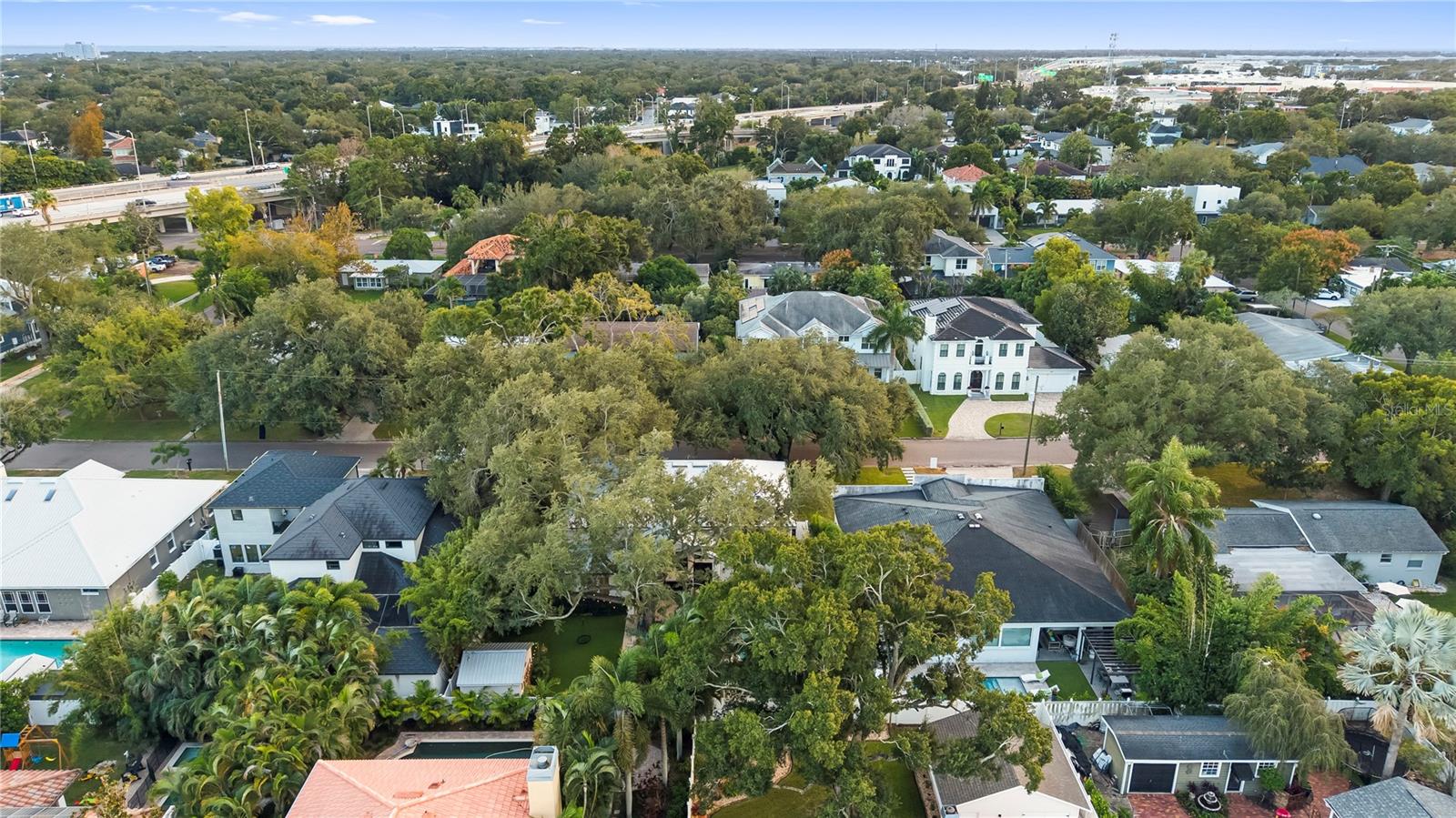 3407 W VASCONIA STREET, Tampa, FL 33629