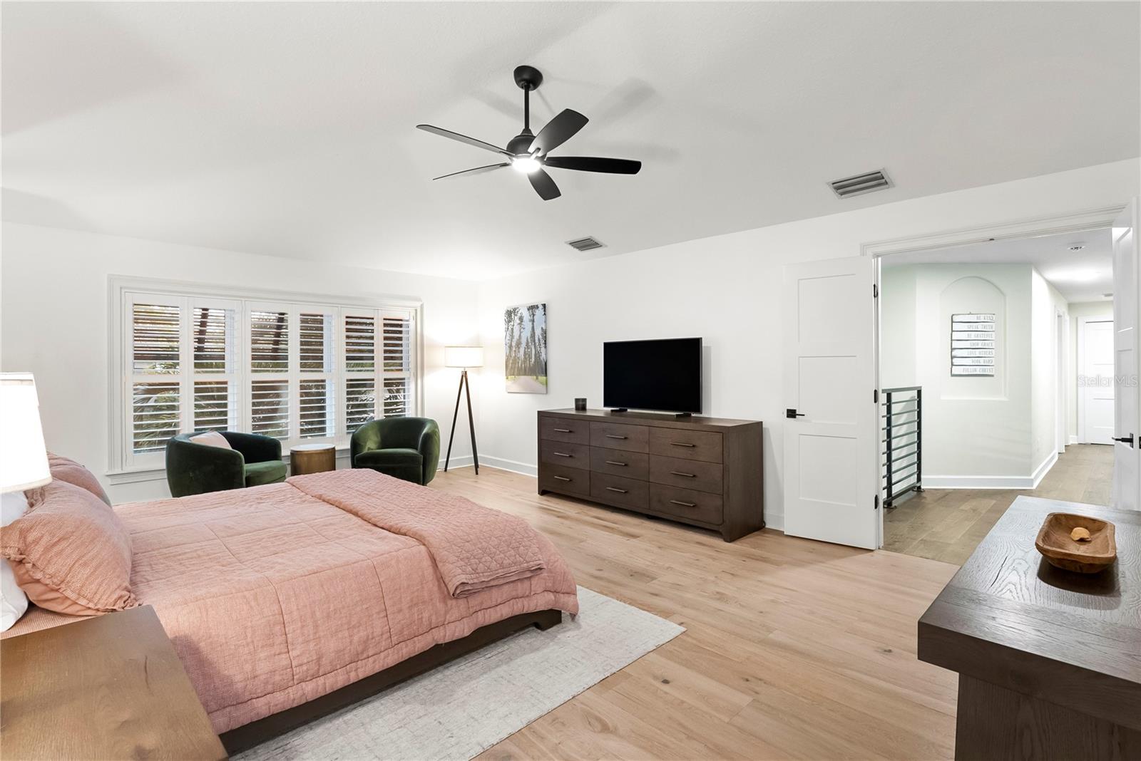 3407 W VASCONIA STREET, Tampa, FL 33629