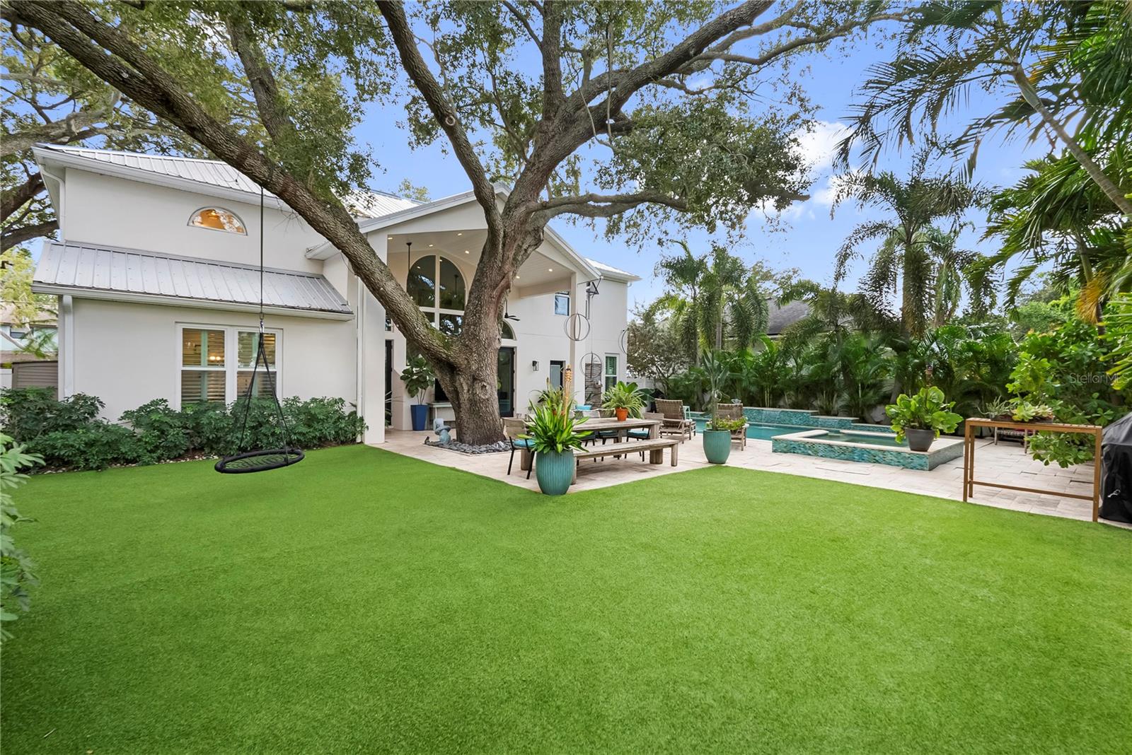 3407 W VASCONIA STREET, Tampa, FL 33629