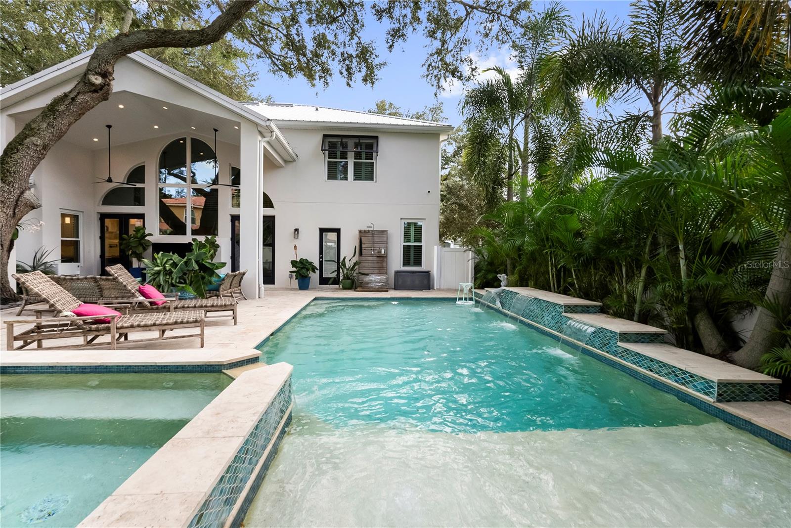 3407 W VASCONIA STREET, Tampa, FL 33629