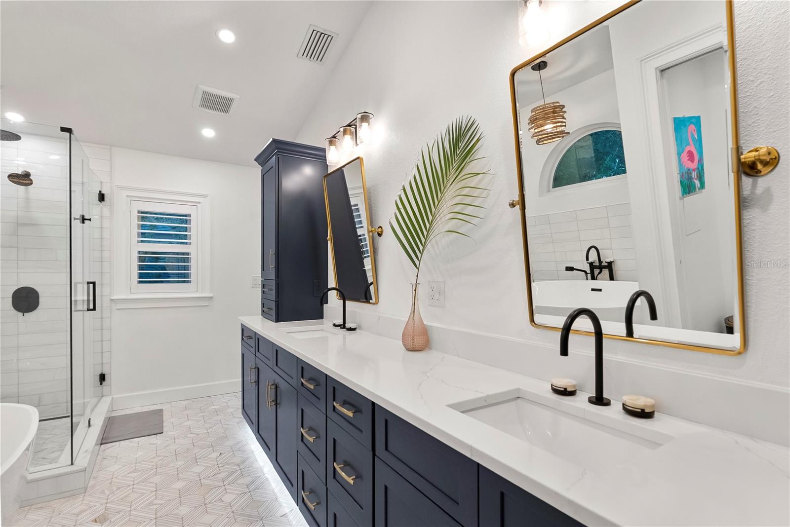 3407 W VASCONIA STREET, Tampa, FL 33629