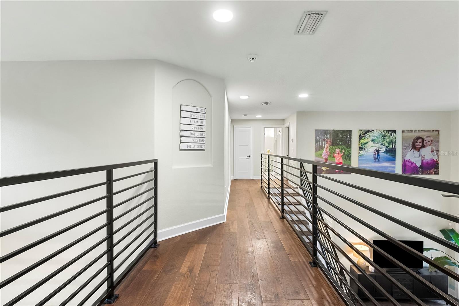 3407 W VASCONIA STREET, Tampa, FL 33629